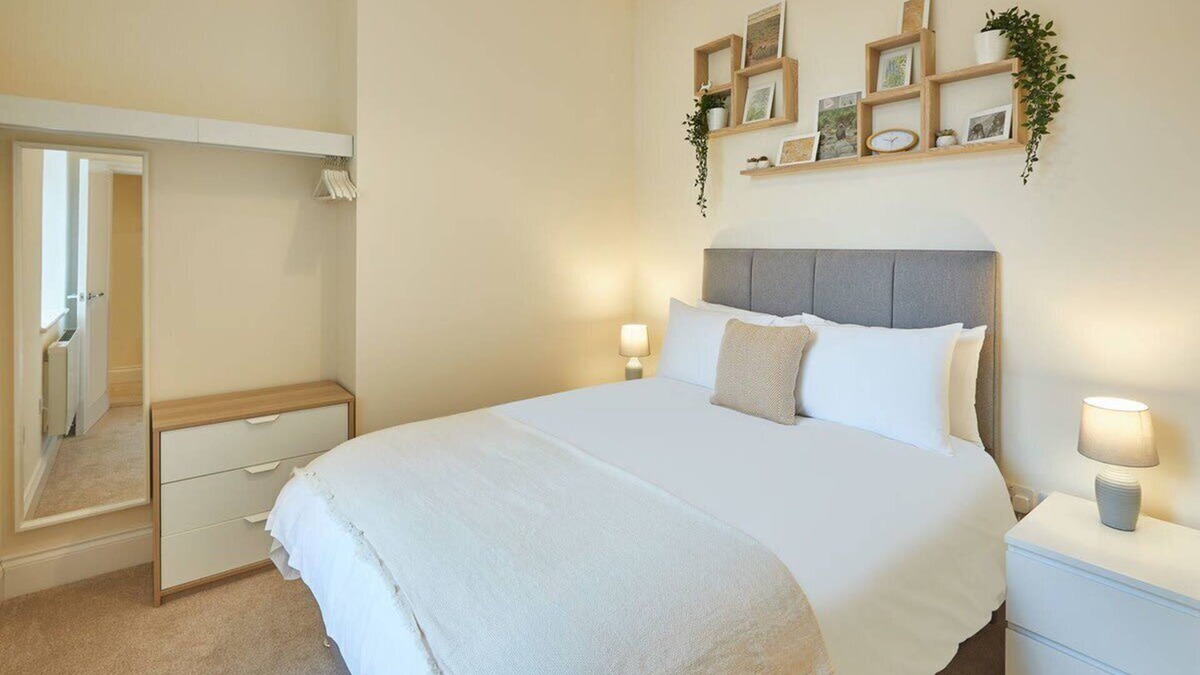 South Cliff Apartment | Host & Stay | South Cliff Apartment