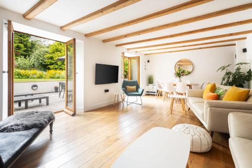 Bempton House | Host & Stay - Sunnyside Barn