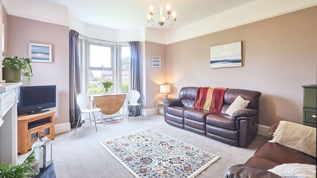 Hayton House | Host & Stay | The Beeches