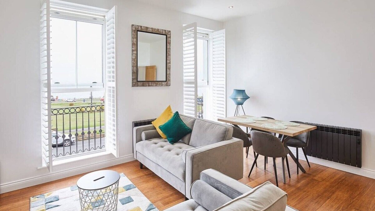 West Cliff Apartment | Host & Stay | The Connell