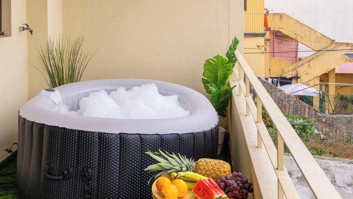 Leixões Apartment | Host Wise - Trendy Bright Flats | Jacuzzi