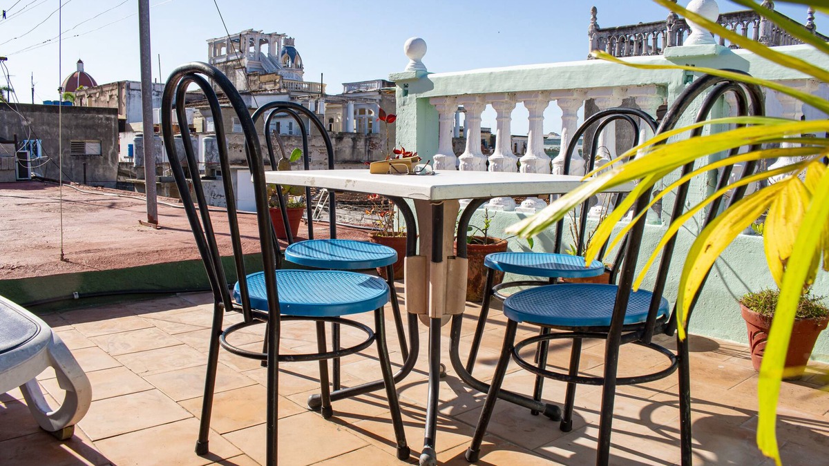 Cienfuegos House | Hostal Carlos y Odalis