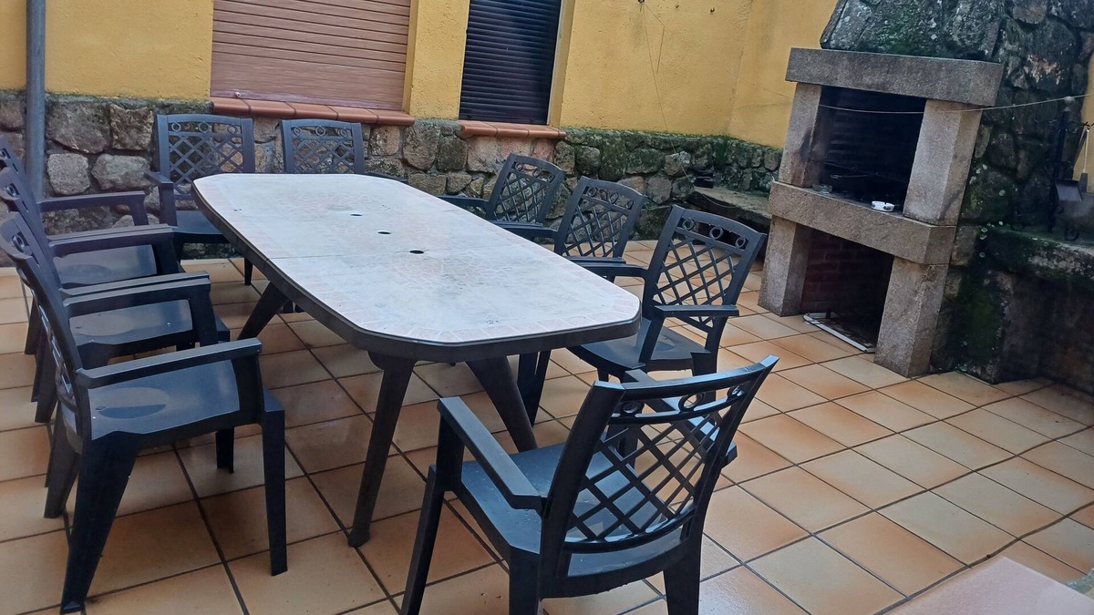 Hinojosa de Duero House | Hostal Casa Chore by gaiarooms