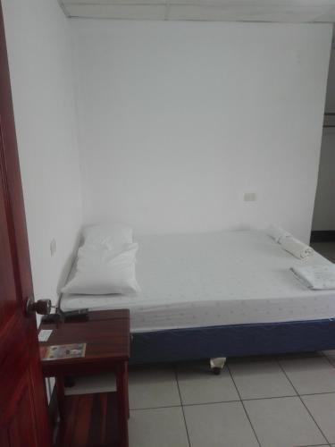 San Carlos House | Hostal Don Frank