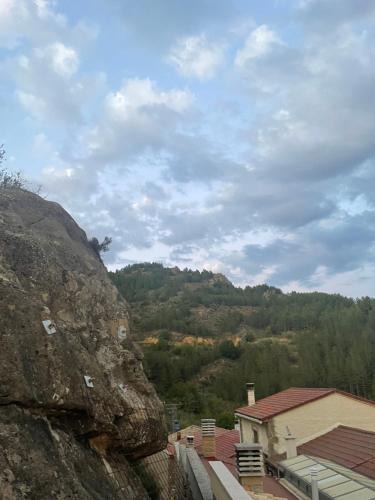 Petilla de Aragon House | Hostal Don Santiago Ramon y Cajal