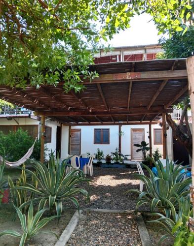 Baru House | Hostal El Nido del Azulejo
