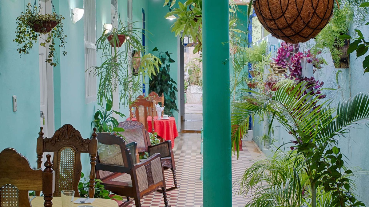 Santa Clara House | Hostal Familia Rivalta