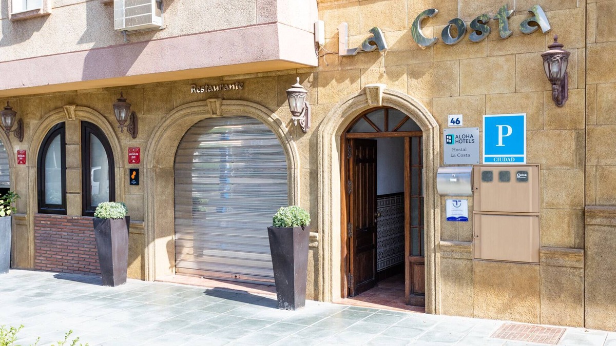 El Ejido Hotel | Hostal La Costa