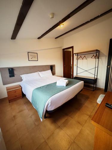 Funes House | Hostal Legaz