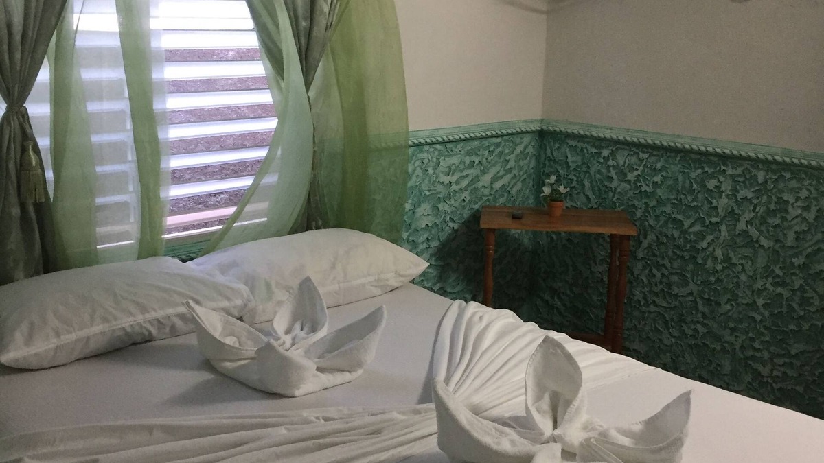 Municipality of Cienaga de Zapata House | Hostal Milena y Adrian