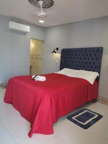 Santa Cruz House | HOSTAL RIVAS INNS