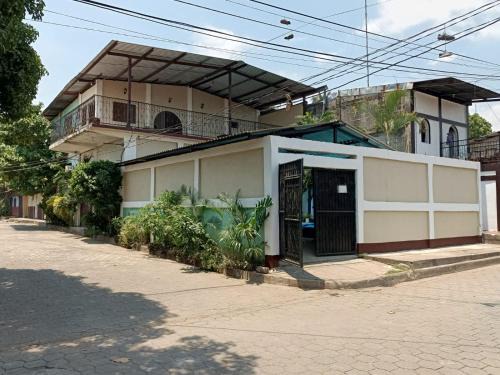 Chinandega House | Hostal Terraza Bethel