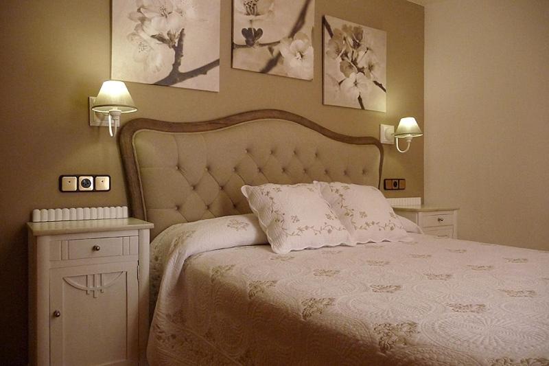 Chisagues House | Hostal Vidaller