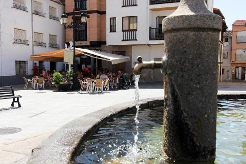 Candeleda House | Hostal Yessy