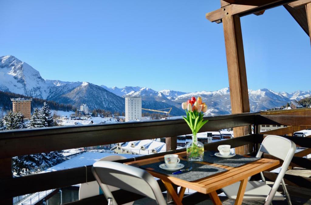 Sestriere Apartment | Hostdomus - Royal View