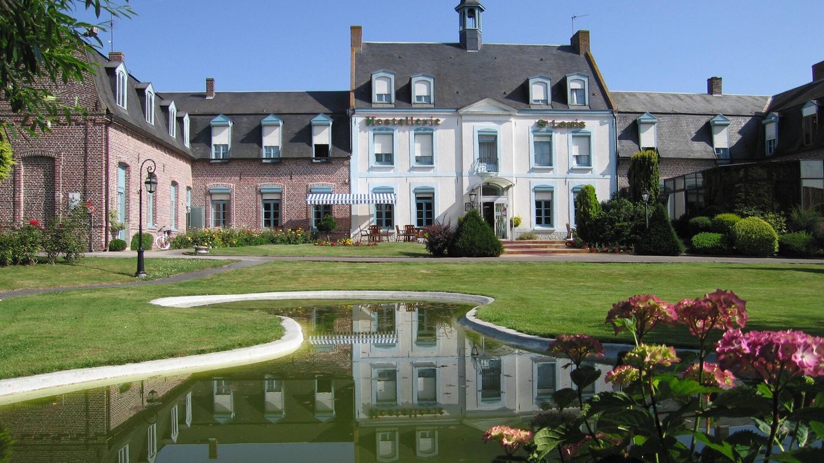 Bollezeele Hotel | Hostellerie Saint Louis