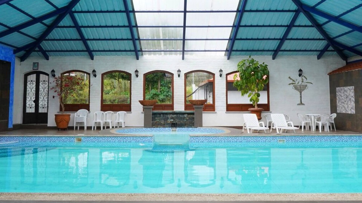 Guano Hotel | Hostería Las Tres Piedras