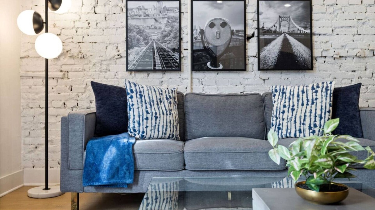 Central Northside Apartment | ★HostWise Stays★ No Stairs ★ Mexican War Streets ★ Family Friendly!