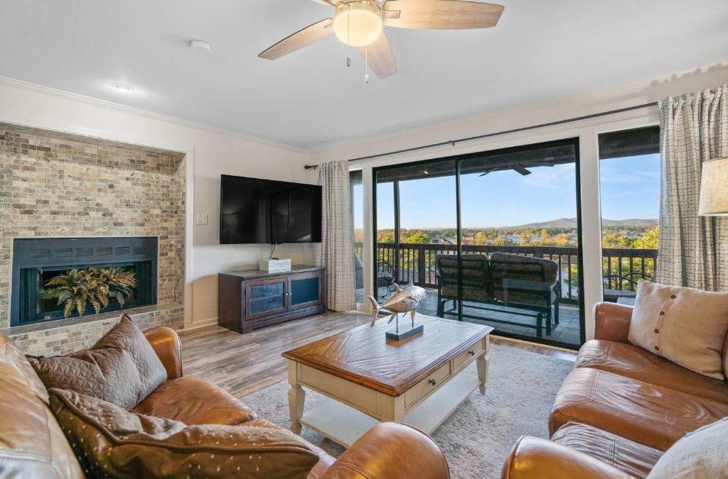 Lake Hamilton Apartment | Hot Springs Vacation Rental with Game Room!