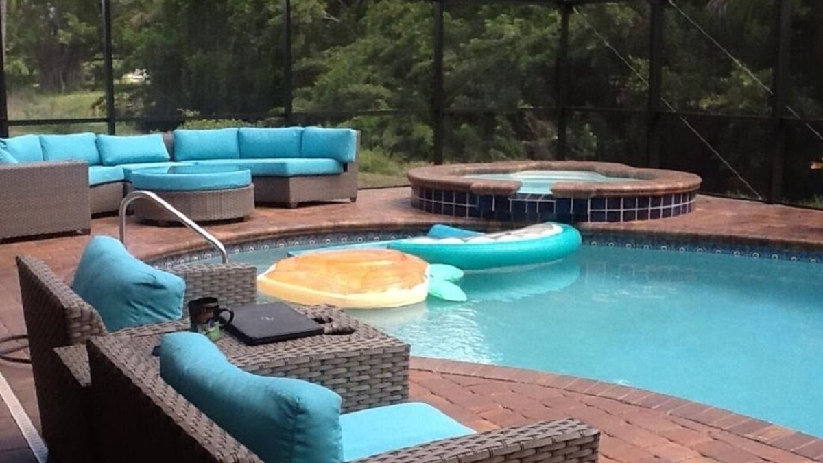 Lochmoor Waterway Estates House | Hot Tub, Heated Pool and near Cape Coral, Punta Gorda Fort Myers & Naples