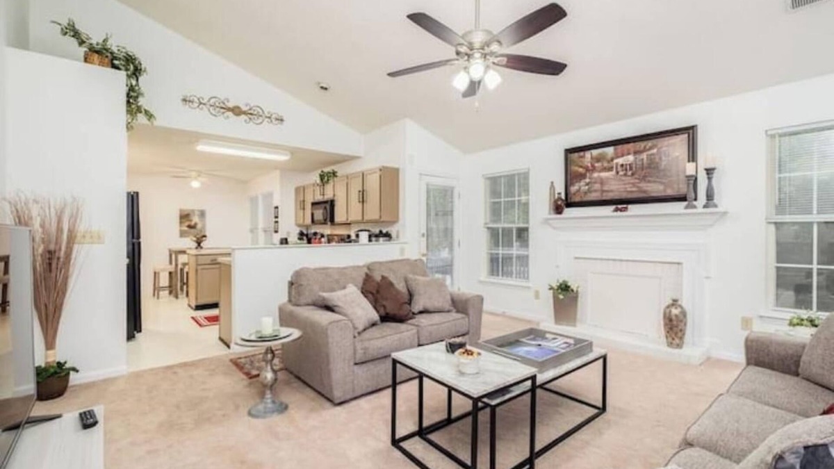 Matthews House | Hot Tub - Suburban - Comfy