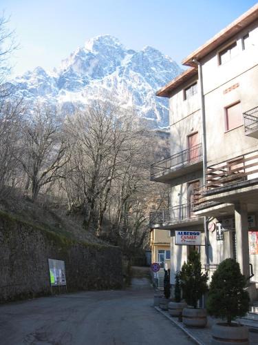 Isola del Gran Sasso dʼItalia Hotel | Hotel Casale