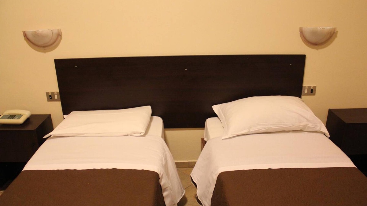 Petrizia Hotel | Hotel 106
