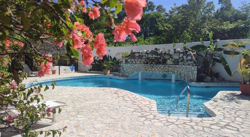 West End Hotel | Hotel ∙ 2 bedrooms ∙ 7 guests