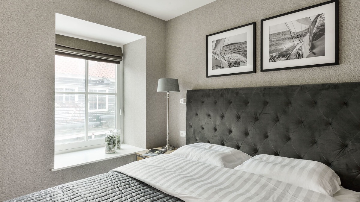 Volendam House | Hotel aan de Haven (room 2)