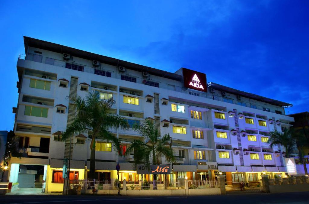 Onamthuruth Hotel | Hotel Aida