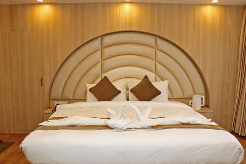 Sinamangal Hotel | Hotel Airport Gurkha