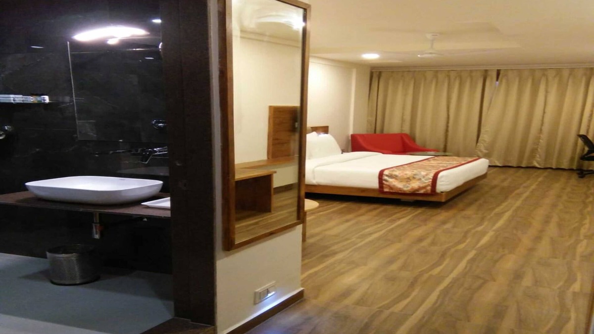 Viramgam Hotel | Hotel Akaibara
