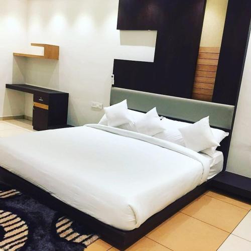 Kondotti Hotel | HOTEL AL AMANA TOWER