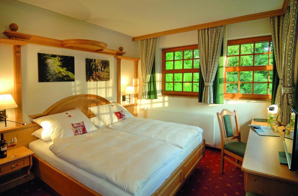 Gauting Hotel | Hotel Alpenhof - ruhige Wohlfühloase zwischen München, dem Fünf-Seenland und den Bergen, in S-Bahnnähe