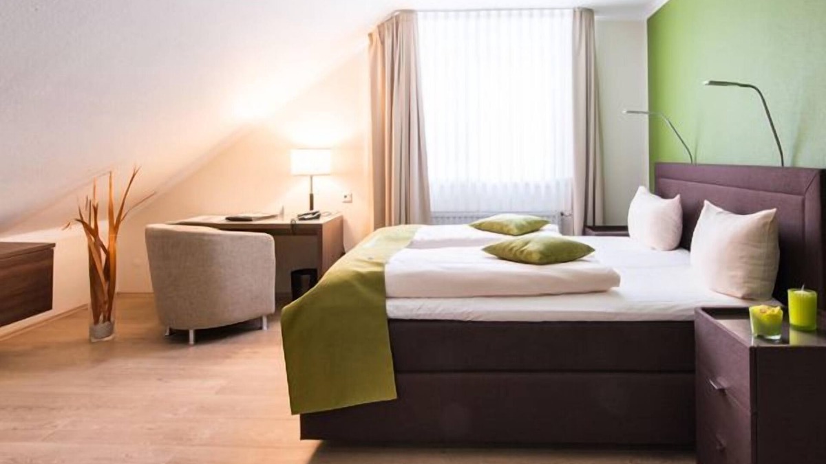 Bad Wilhelmshoehe Hotel | Hotel am Herkules - garni
