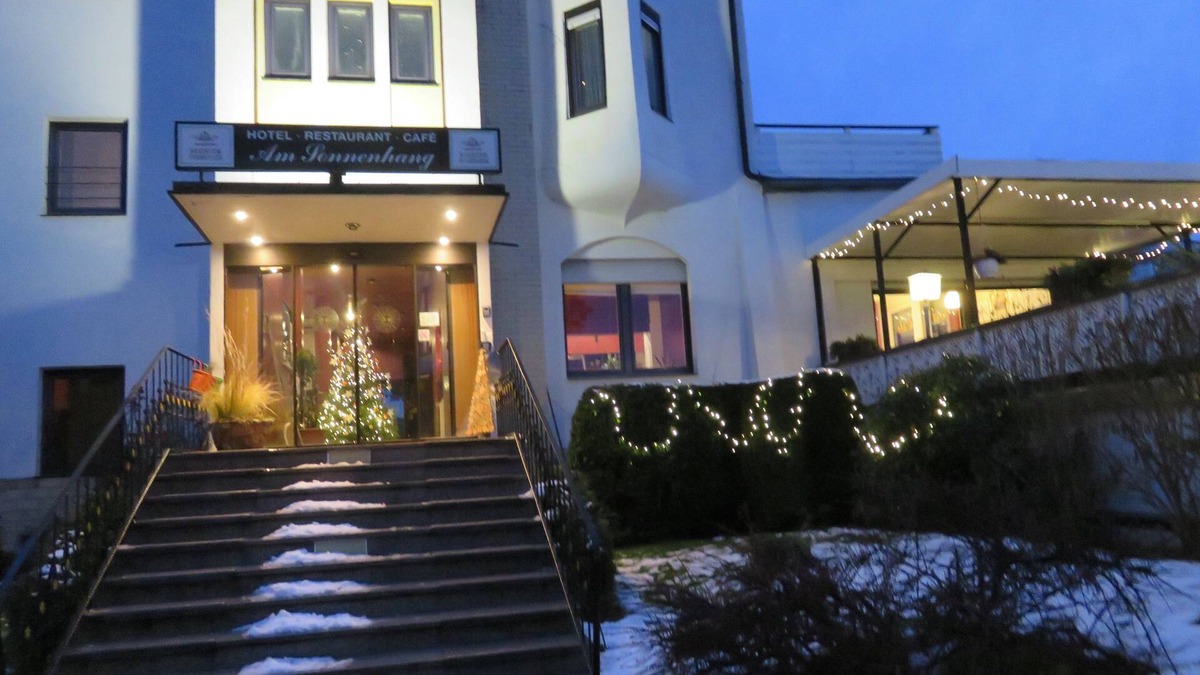 Harleshausen Hotel | Hotel Am Sonnenhang