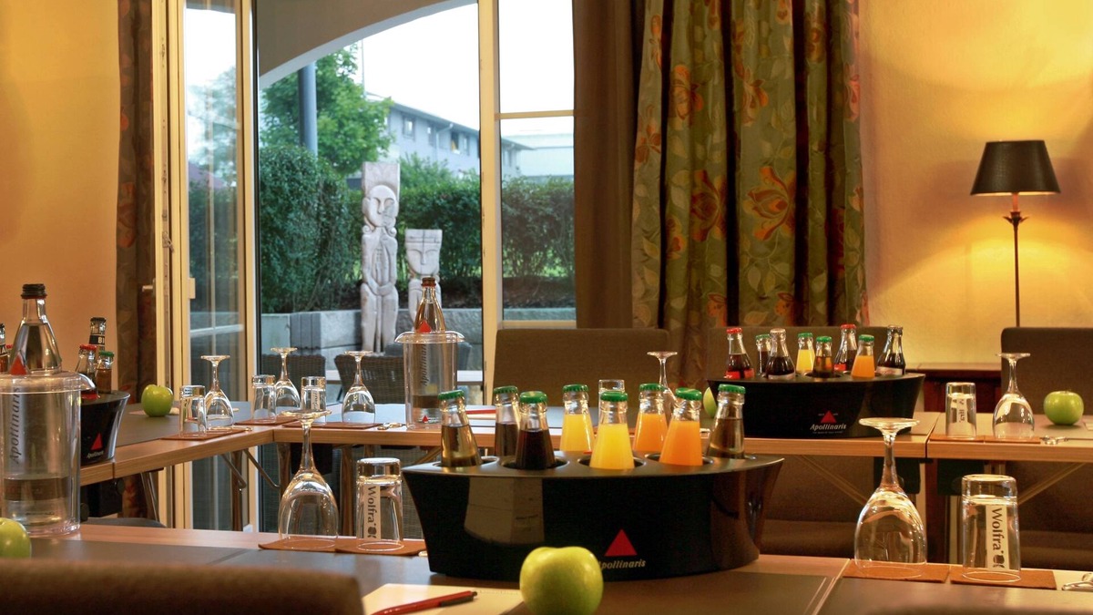 Großnobach Hotel | Hotel Ampervilla
