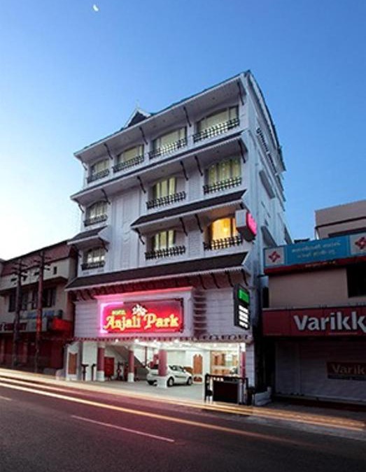 Onamthuruth Hotel | Hotel Anjali Park