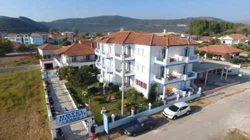 Ammoudia Hotel | Hotel Anna