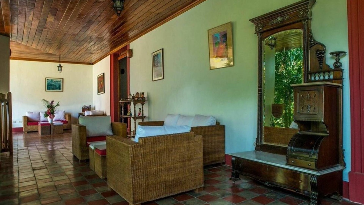 Granada Hotel | Hotel Antigua Estación Granada