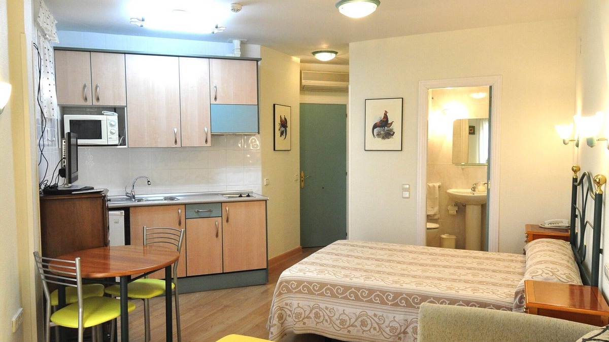 La Lastrilla Apartment | Hotel Apartamentos Aralso Sotillo