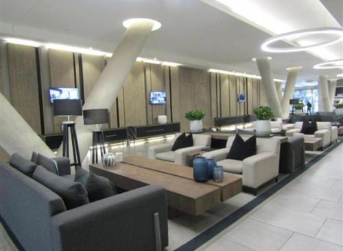 Sandown Apartment | Hotel apartment in Sandton pool view