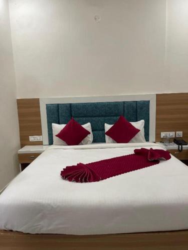 Chandigarh Hotel | Hotel Apple Rose Near Harish Dhaba