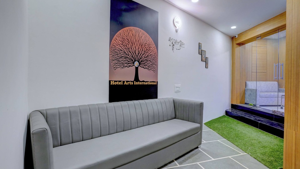 Santacruz West Hotel | HOTEL ARTS INTERNATIONAL