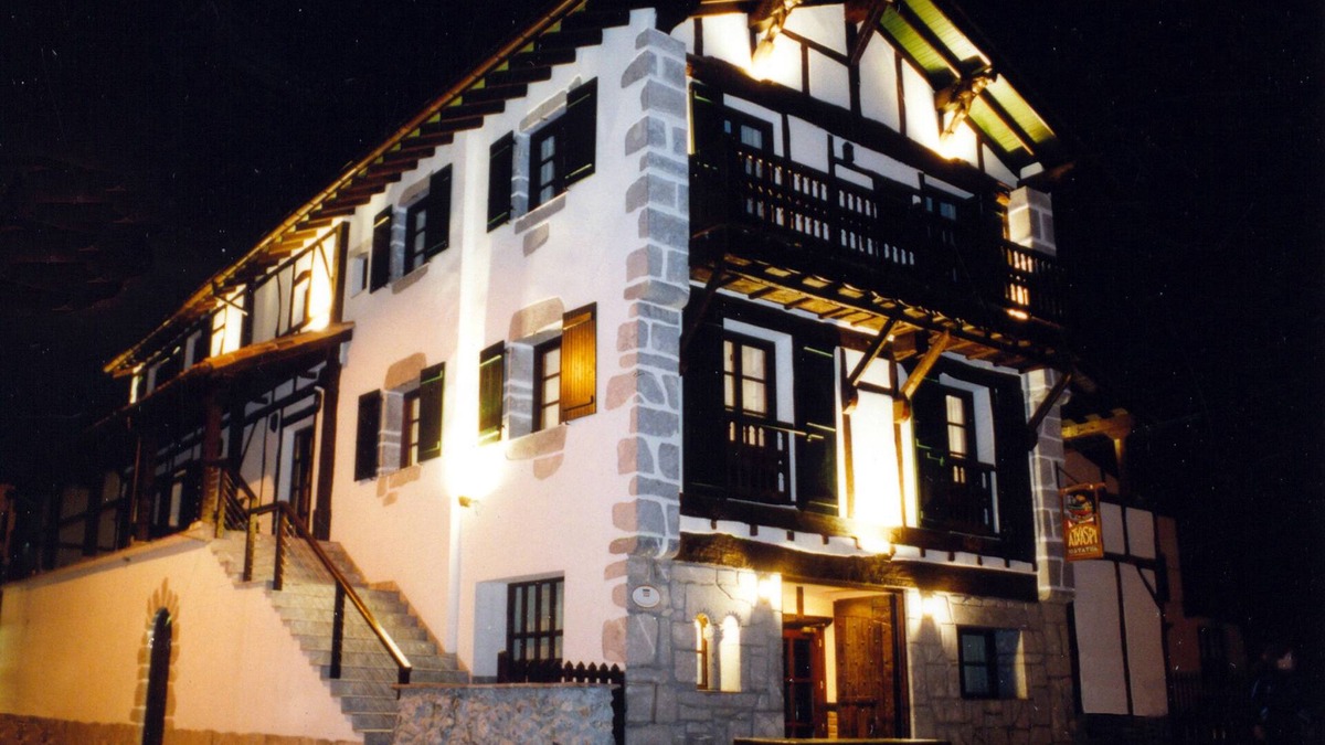 Lesaka Hotel | Hotel Atxaspi