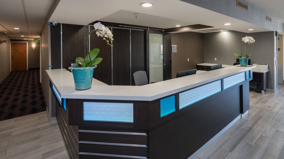 San Bruno Hotel | Hotel Aura SFO