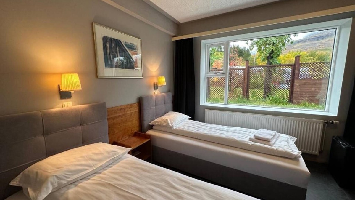 Reydarfjoerdur Hotel | Hotel Austur