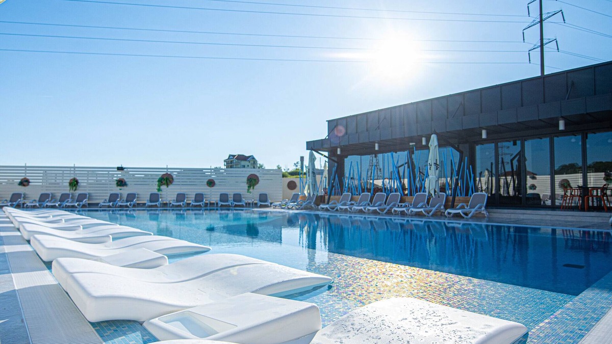 Baile Felix Hotel | Hotel Aventus