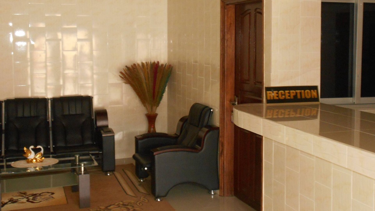 Yamoussoukro Hotel | Hotel Ayenou
