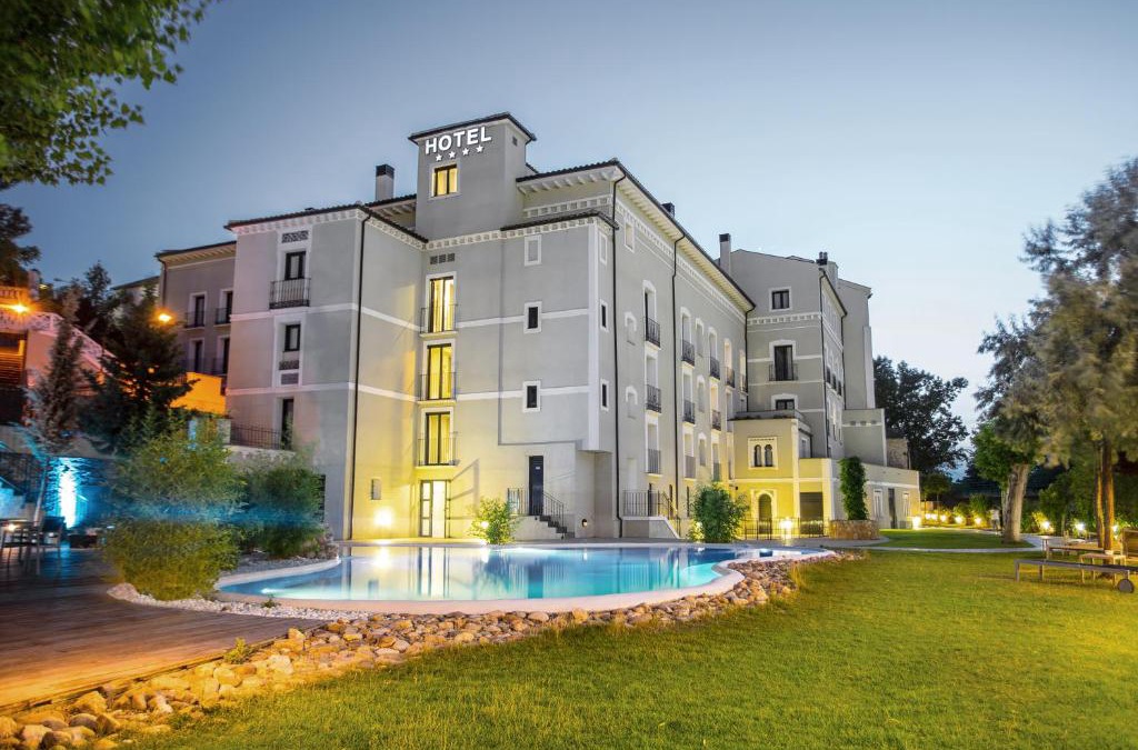 Alhama de Aragon Hotel | Hotel Balneario Alhama de Aragón